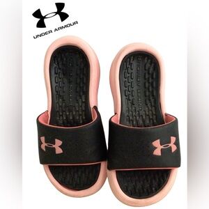 🧡Under Armour Black Slide Sandals with Pink Accents
